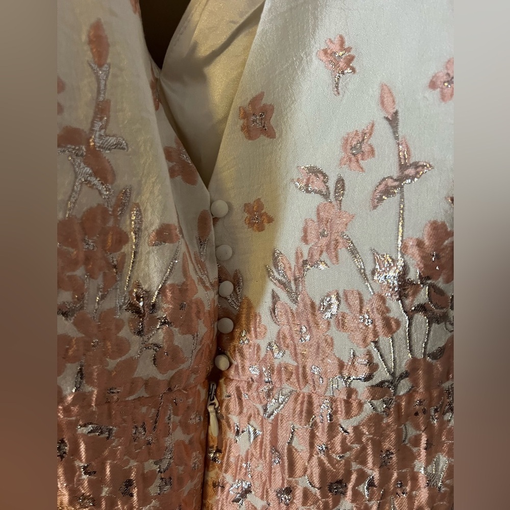 Chi chi London esmee floral jacquard dress size 12 nwt - Picture 7 of 8